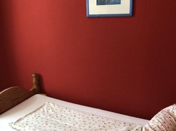 Номер Стандарт Индивидуальный, Tutzinger Hof