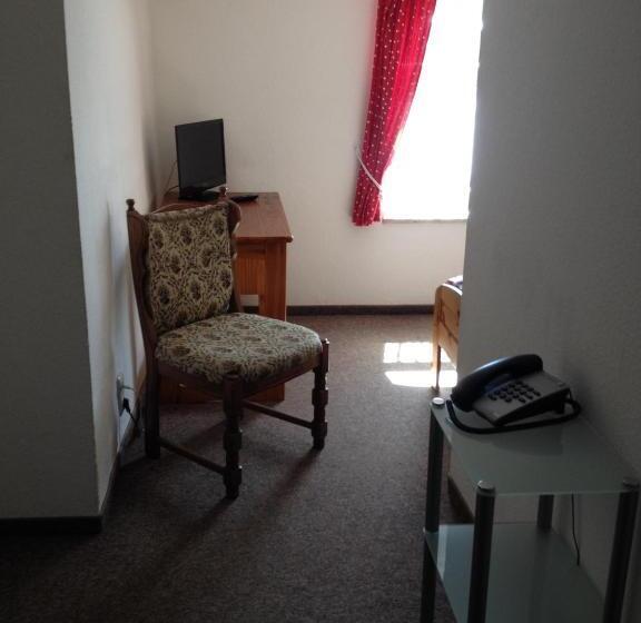 Номер Стандарт Индивидуальный, Tutzinger Hof