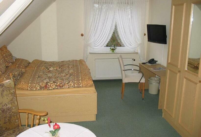Номер Стандарт, Parkhotel Phoenix Garni