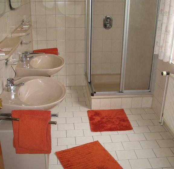 스탠다드 룸, Parkhotel Phoenix Garni