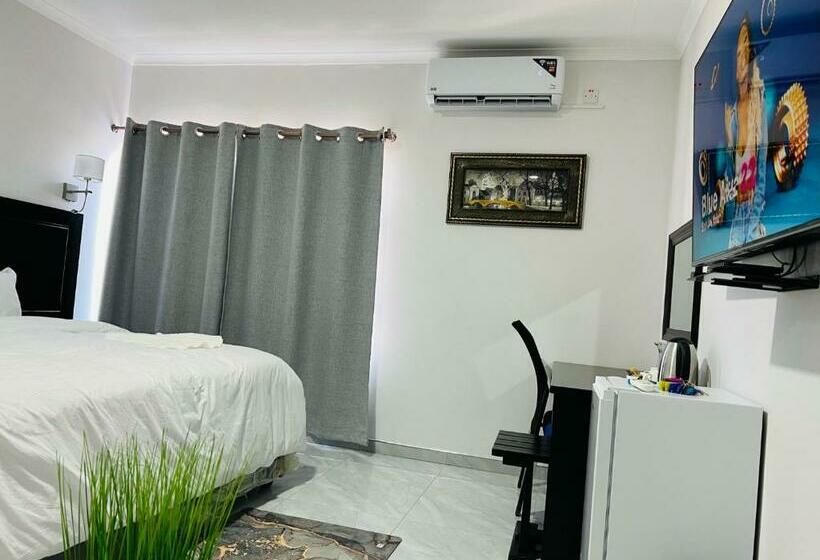 Chambre Standard, Maun Nest