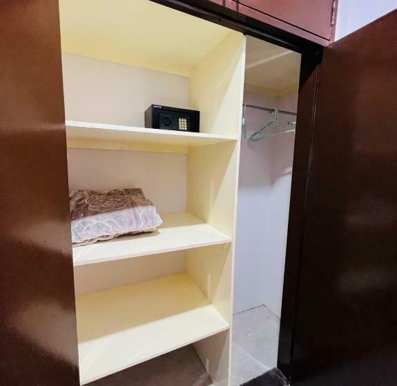 Chambre Deluxe, Maun Nest