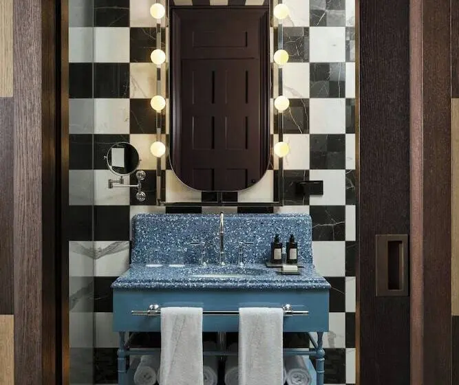 Habitación Estándar Cama King, W Budapest