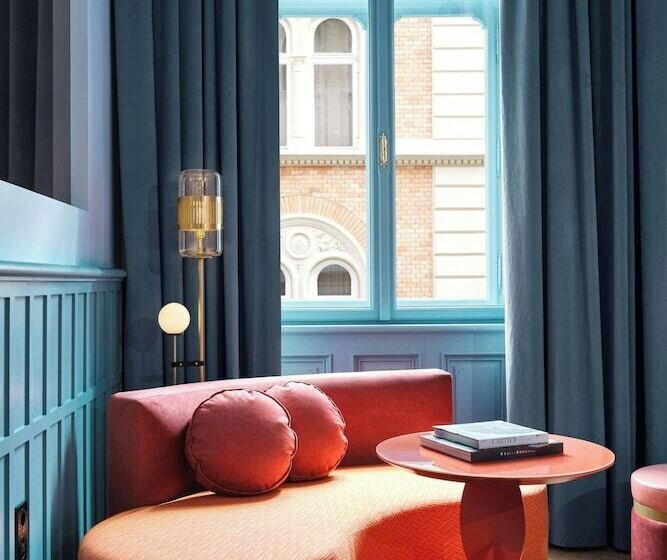 带大床的标准间, W Budapest