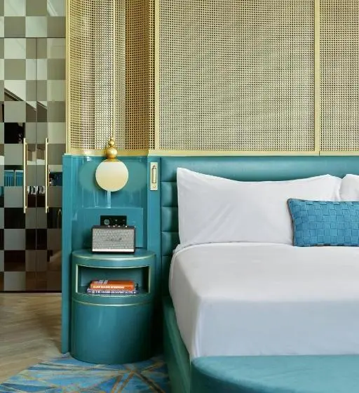 Suite Cama King, W Budapest