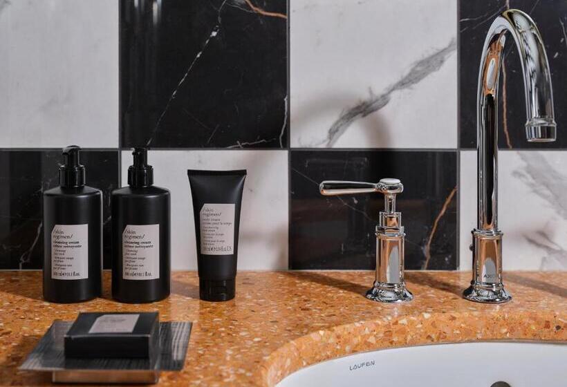 标准间, W Budapest