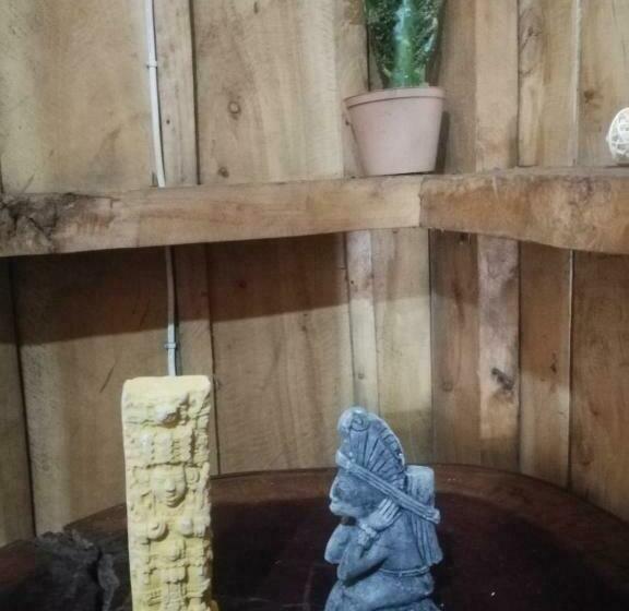 غرفة قياسية مزوَّدة بتراس, La Cabaña Del Mazatl Hostel B&b