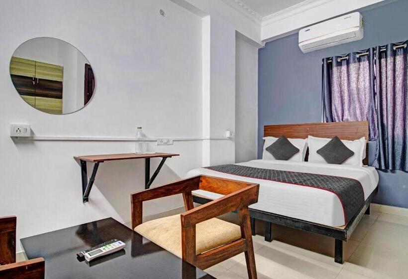 غرفة كلاسيكية ثلاثية, Collection O Sunrise Hotels
