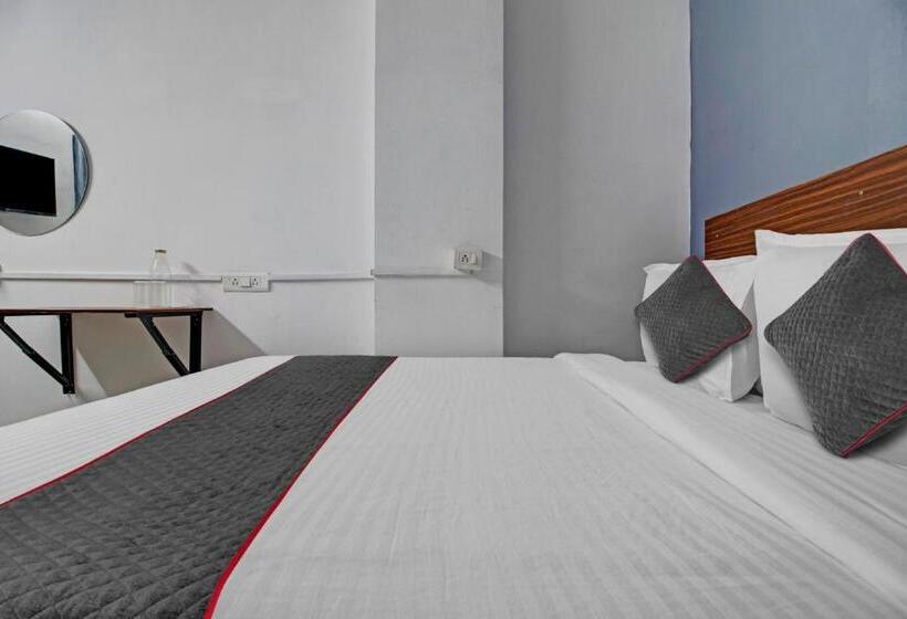 غرفة كلاسيكية ثلاثية, Collection O Sunrise Hotels