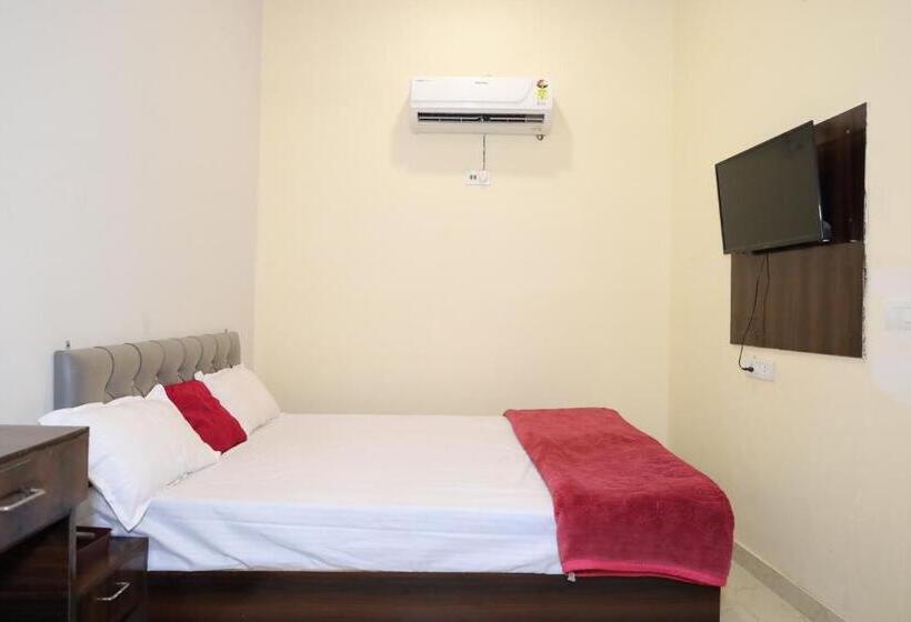 Номер Стандарт, Sia Taj Hotel I Nearest Taj Mahal I Agra I Couple Friendly