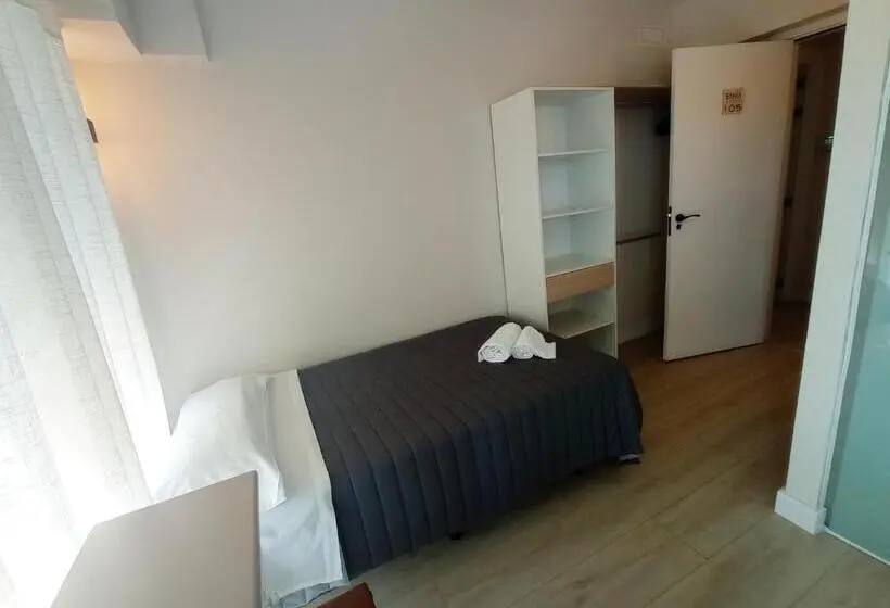 Standard Kolmen Hengen Huone, Bahia Rooms Cantabria 3000