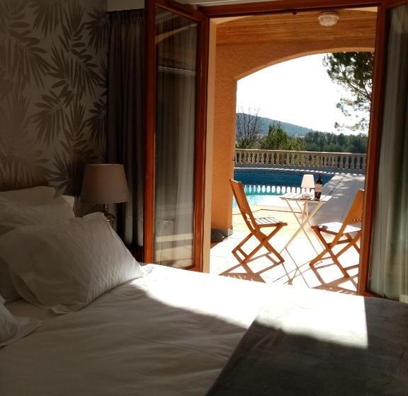 חדר סטנדרט נוף לבריכה, La Ruelle Van Uchelen