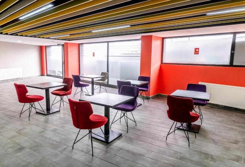 غرفة ديلوكس, Royal Luxury Hotels Suites