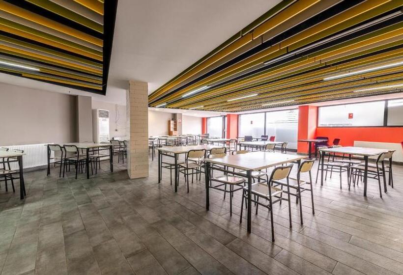 غرفة ديلوكس, Royal Luxury Hotels Suites