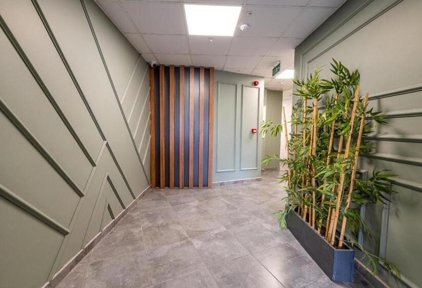 غرفة ديلوكس, Royal Luxury Hotels Suites