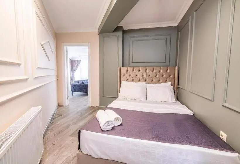اتاق سوپریور, Royal Luxury Hotels Suites