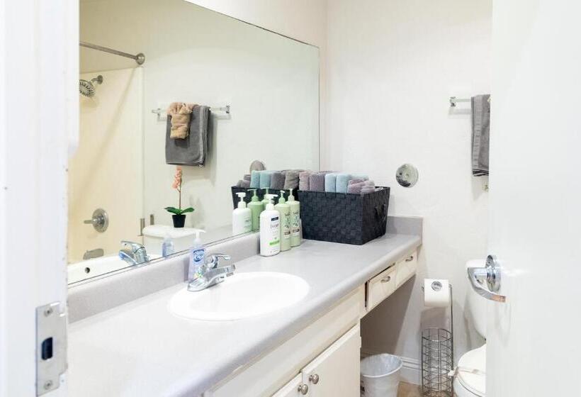 סוויטה דלוקס, Greely Gaslamp   Loft W Parking & 4 Beds #301