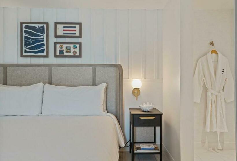 キングサイズベッドのデラックスルーム, Greyfinch Chatham Inn