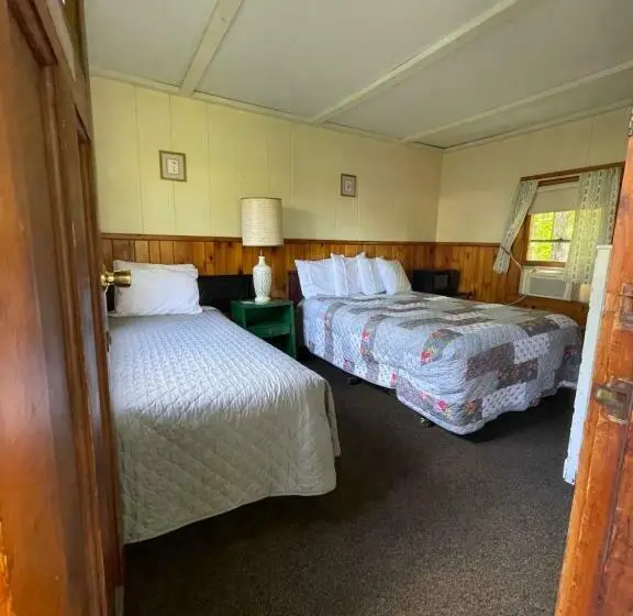 スタンダードルーム, Park Motel And Cabins