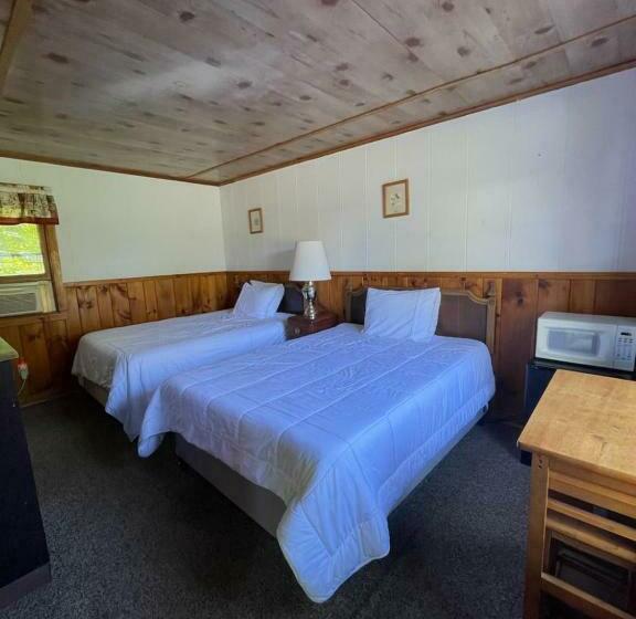 Номер Стандарт, Park Motel And Cabins