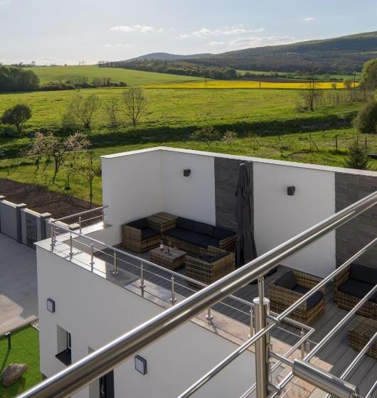 マウンテンビュースタンダードルーム, Vulcano Guesthouse