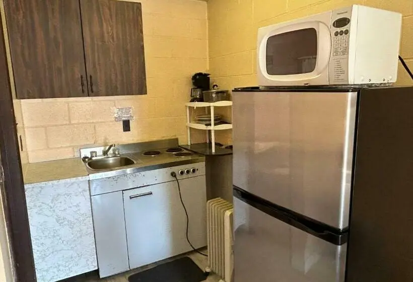 スタンダードルーム, Road Runner Motel Merritt Bc