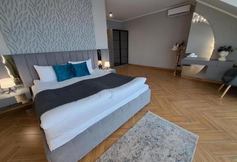 اتاق سوپریور چهار تخته, полінарія козятин