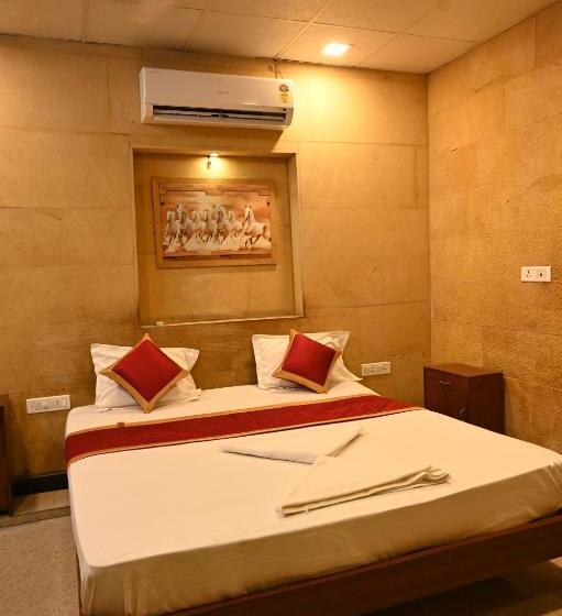 디럭스 룸, Jaisalmer Bhagyashree