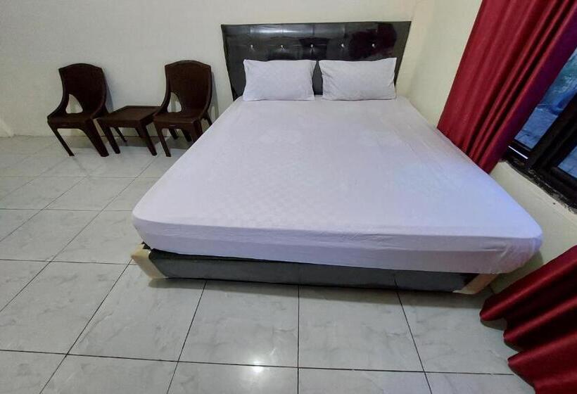 スタンダードルーム, Oyo 92545 Wawi Kadio Homestay