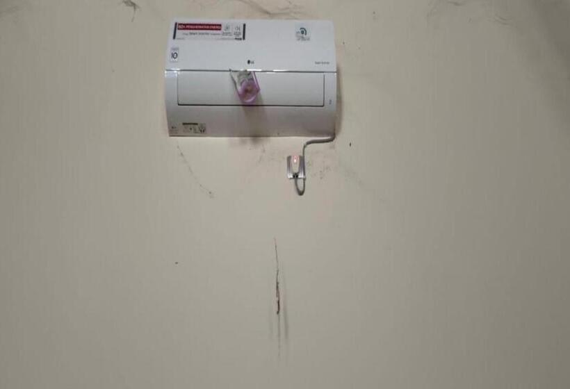 スタンダードルーム, Oyo 92545 Wawi Kadio Homestay