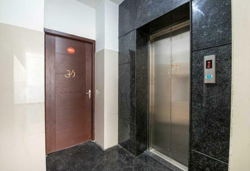 اتاق کلاسیک سه تخته, Oyo Flagship 81266 Slv