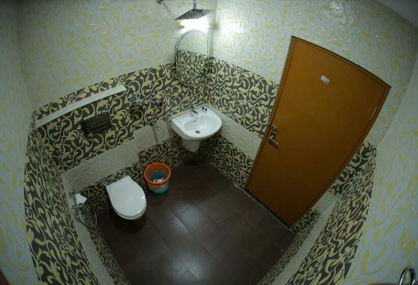 اتاق استاندارد, Malavikas Black Beach Resort