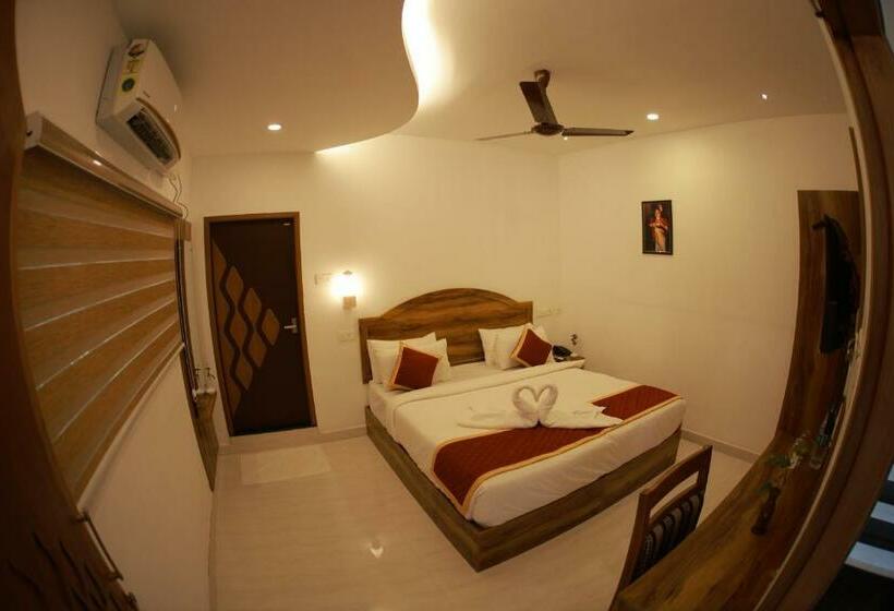 Номер Стандарт, Malavikas Black Beach Resort