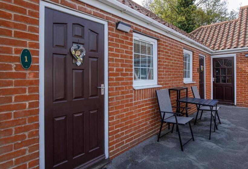 Номер Стандарт, Angel Inn Misson