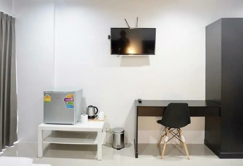 キングサイズベッドのスタンダードルーム, Area15 Hotel & Apartment
