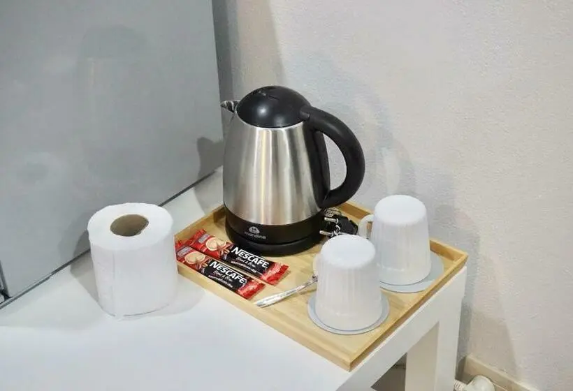 キングサイズベッドのスタンダードルーム, Area15 Hotel & Apartment
