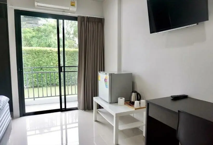 キングサイズベッドのスタンダードルーム, Area15 Hotel & Apartment