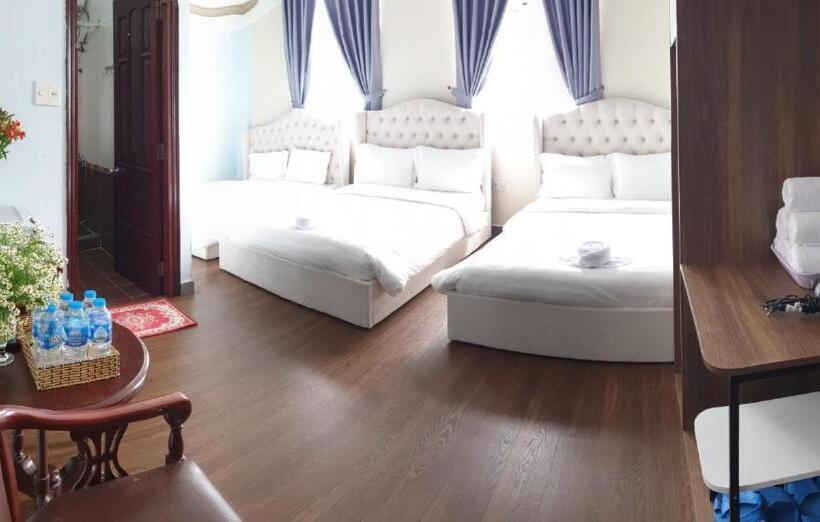 اتاق خانوادگی, Hành Tinh Xanh 1