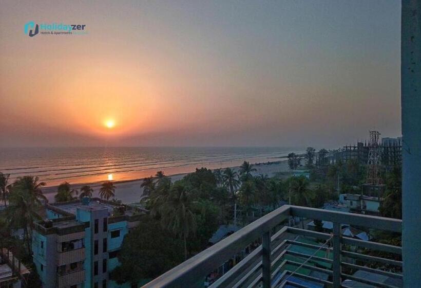 اتاق لوکس با بالکن و چشم‌انداز دریا, Modern Resort