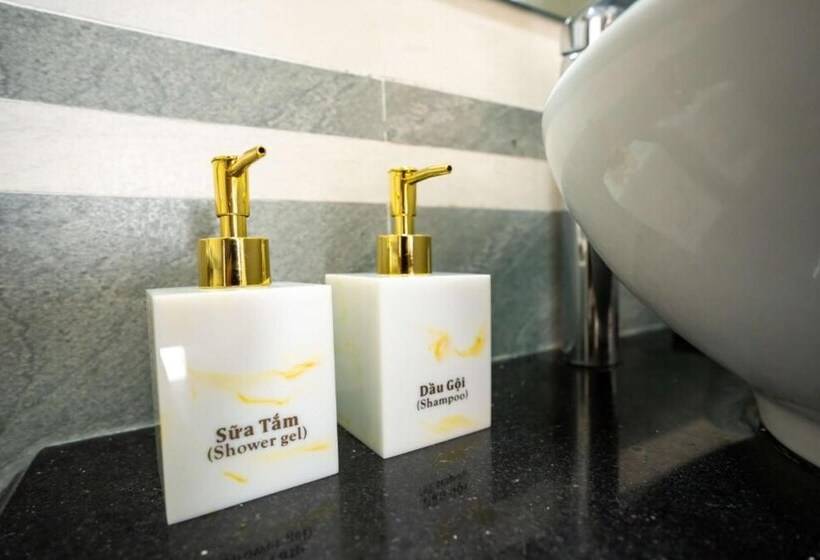 اتاق استاندارد چهار تخته, Vsana Vu Son