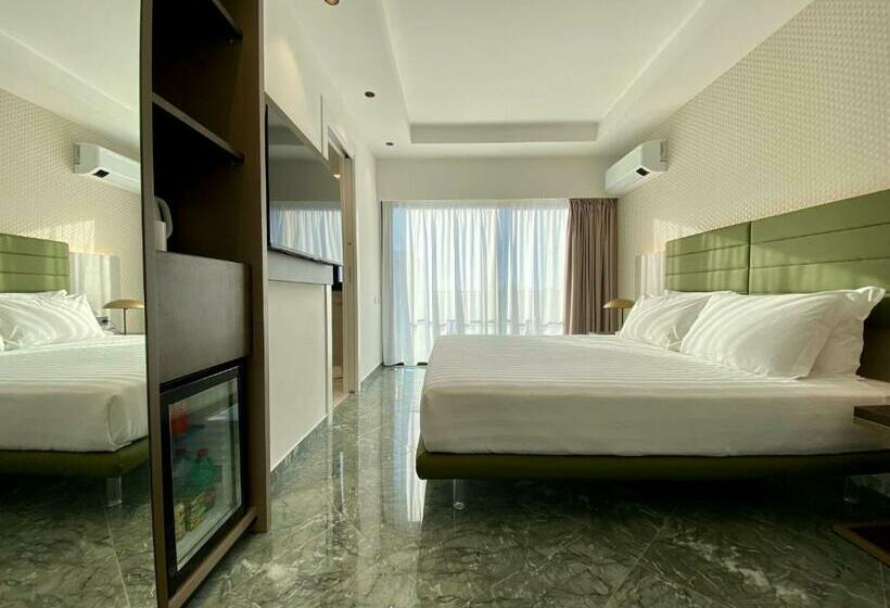 Tengerre Néző Standard Szoba Erkéllyel, Salemare Rooms & Suites