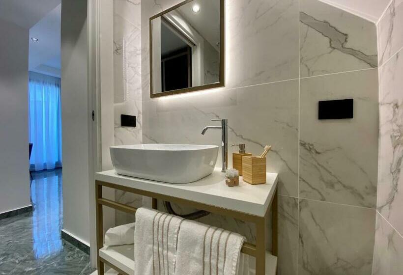 Standard Szoba Terasszal, Salemare Rooms & Suites