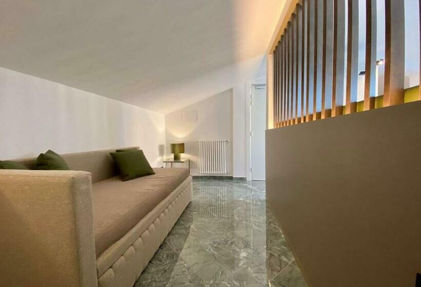 Tengerre Néző Junior Suite, Salemare Rooms & Suites