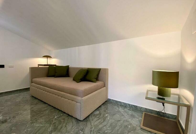 Tengerre Néző Junior Suite, Salemare Rooms & Suites