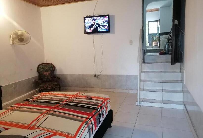 디럭스 룸, Casa De Relajación Lowcost Centro Catedral Lujos ,piscna,aireacondicio