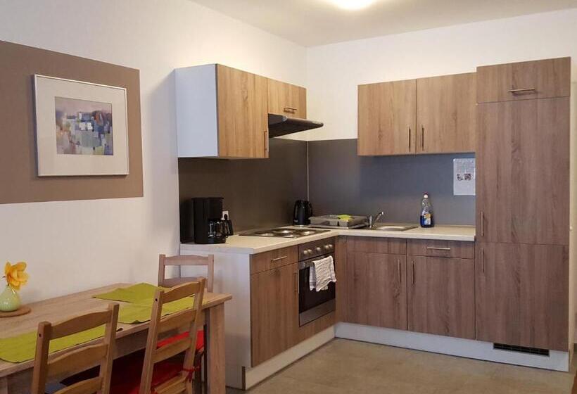 家庭间, Gasthof Alte Schule