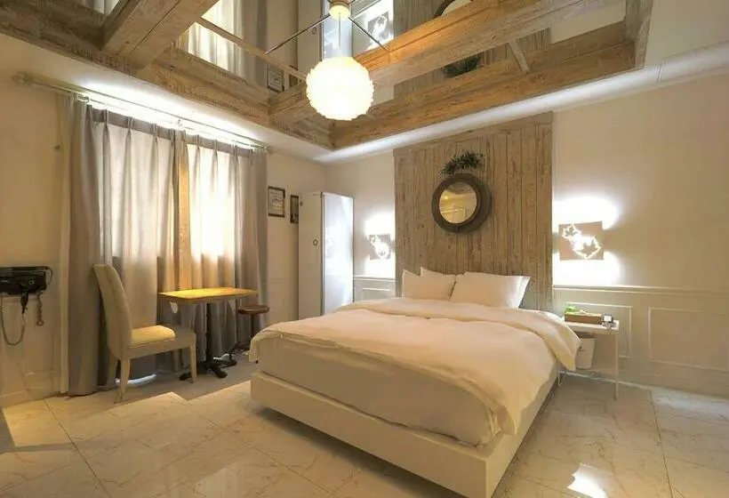 اتاق لوکس, Songdo February Hotel Amnam