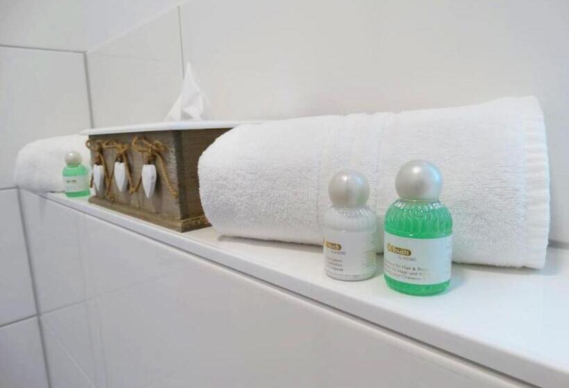 Quarto Estandar, Gleis 3viertel Jena