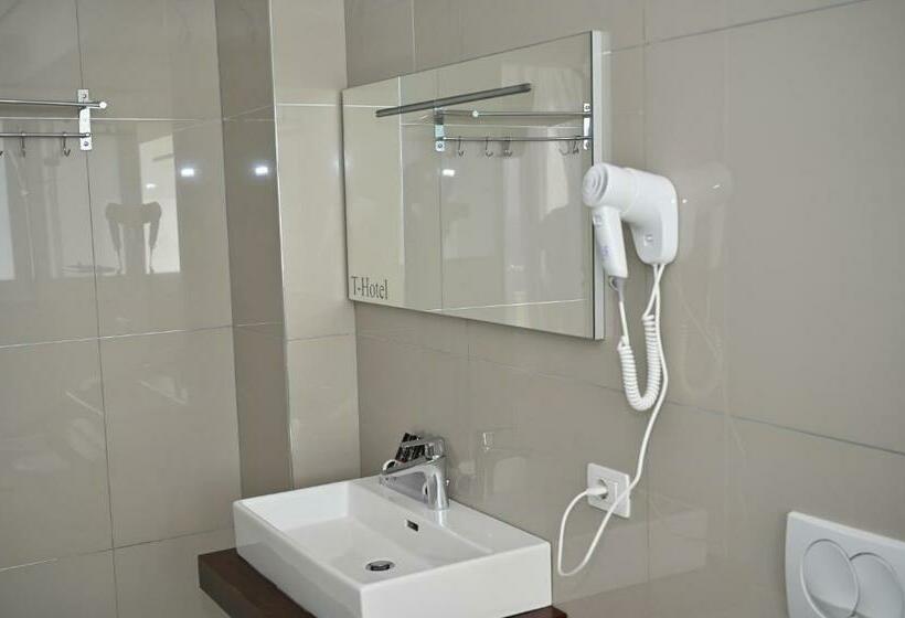 Трехместный Номер Deluxe Вид на Море, Thea