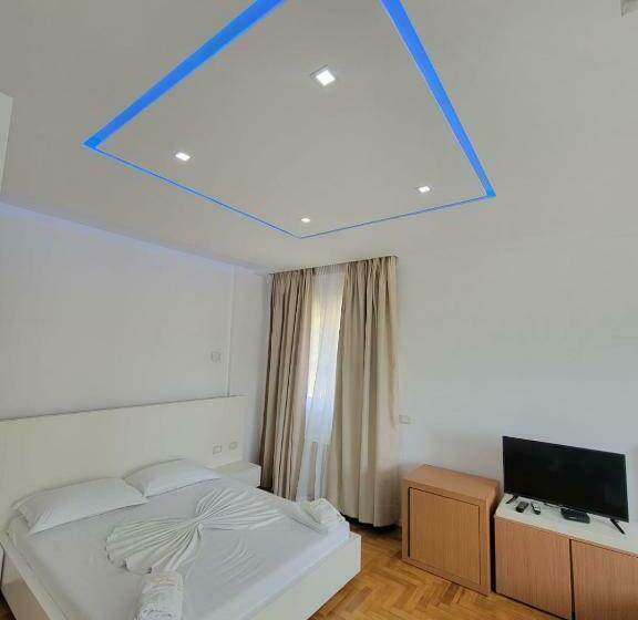 Семейный Номер Deluxe, Thea